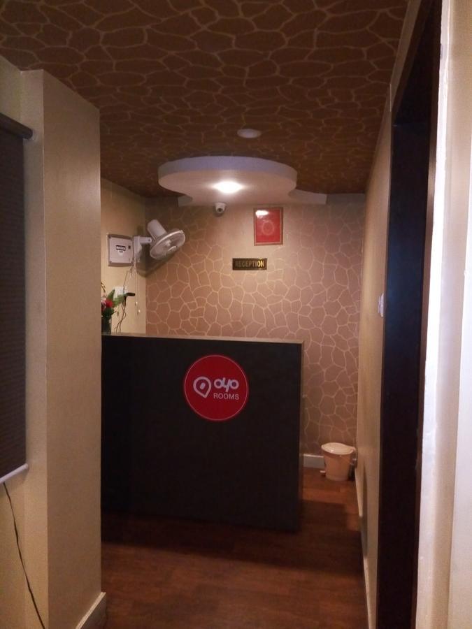 Oyo3512水晶公寓酒店 贾姆谢德布尔 外观 照片